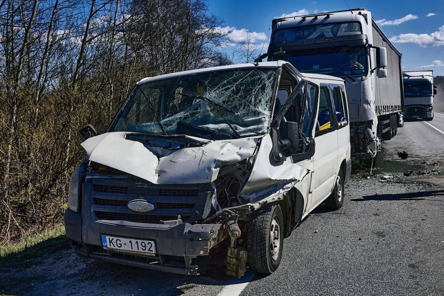 bigstock-Car-Accident-Van-After-Collis-376185919-min-1536x1024.webp